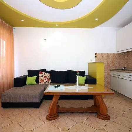 House With Outdoor Pool In Apartment