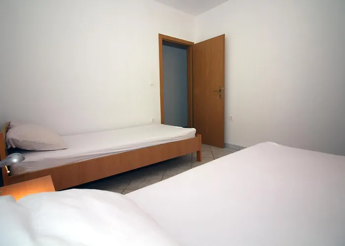 House With Outdoor Pool In