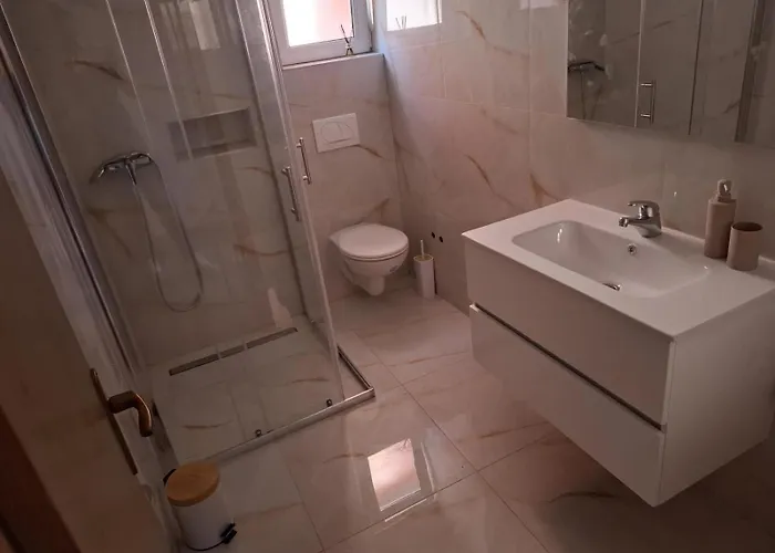 Appartement House With Outdoor Pool In *